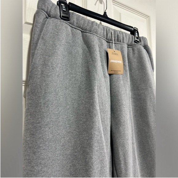 Patagonia Men's Small Icon Uprisal Sweatpants Pants Joggers Heather Grey NWT - Picture 2 of 14